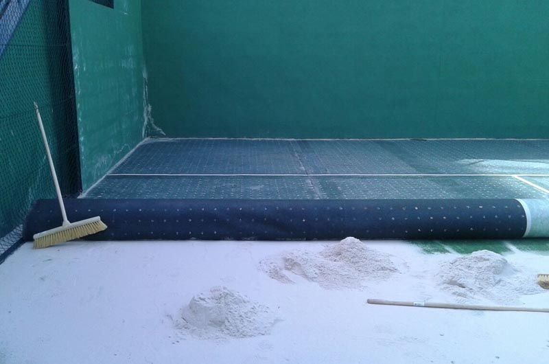 Reparación Humadades y Moho de Pistas Padel